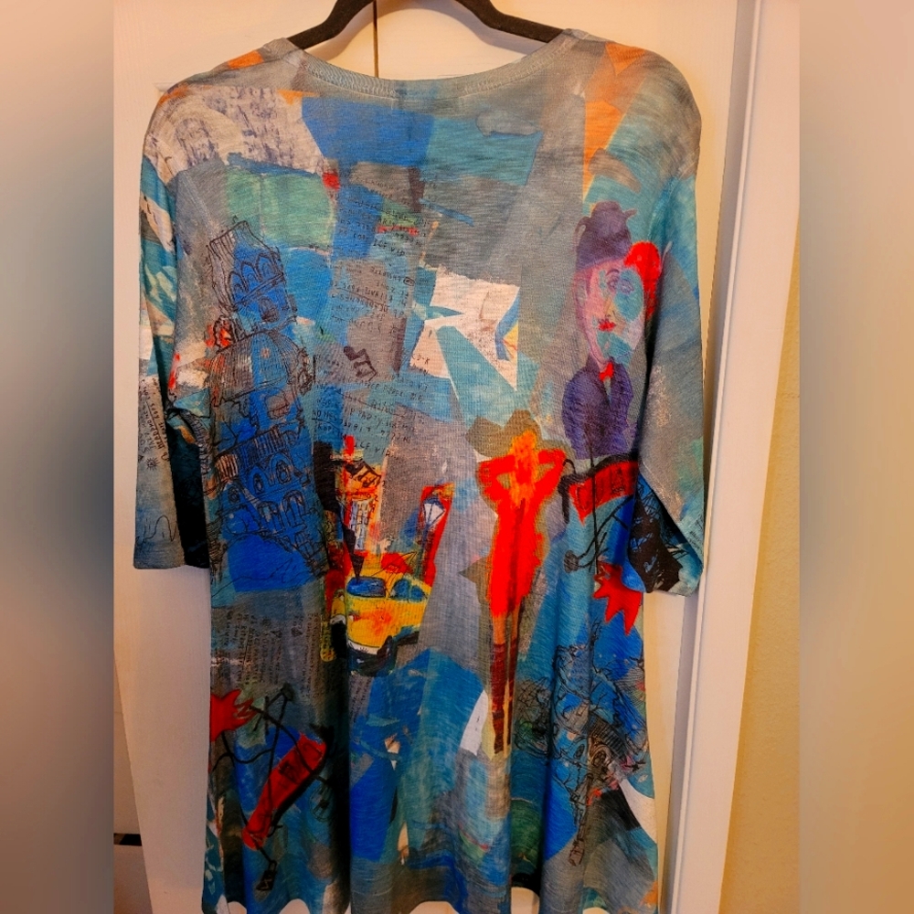 Inoah - a "Made in the USA" whimsical & wonderful collection of tops, tunics